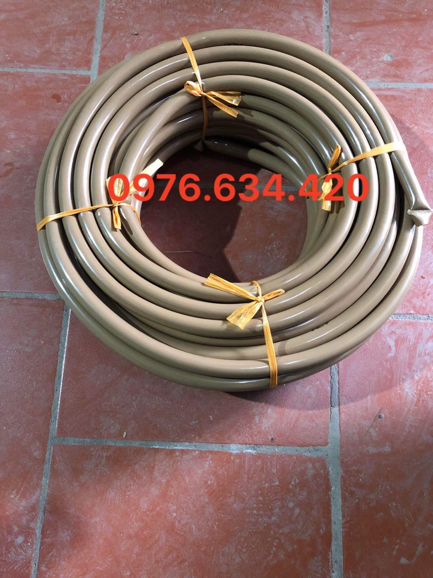 Ống bơm nước cuộn 50M phi 21