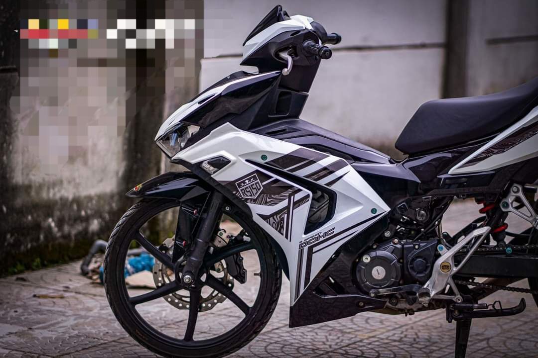 Tem rời Winner V3 - Mẫu tem Rs 150 dán xe bạc