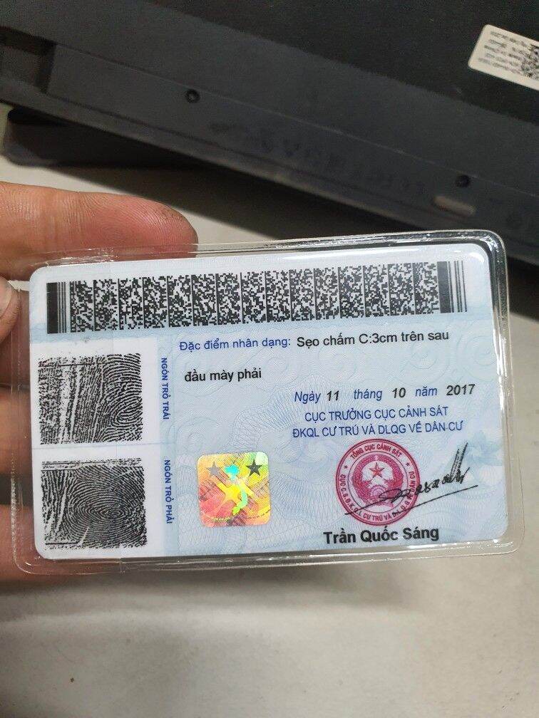 SÉT 15 CÁI BỌC ĐỰNG CĂN CƯỚC, BẰNG LÁI XE, ATM... ......