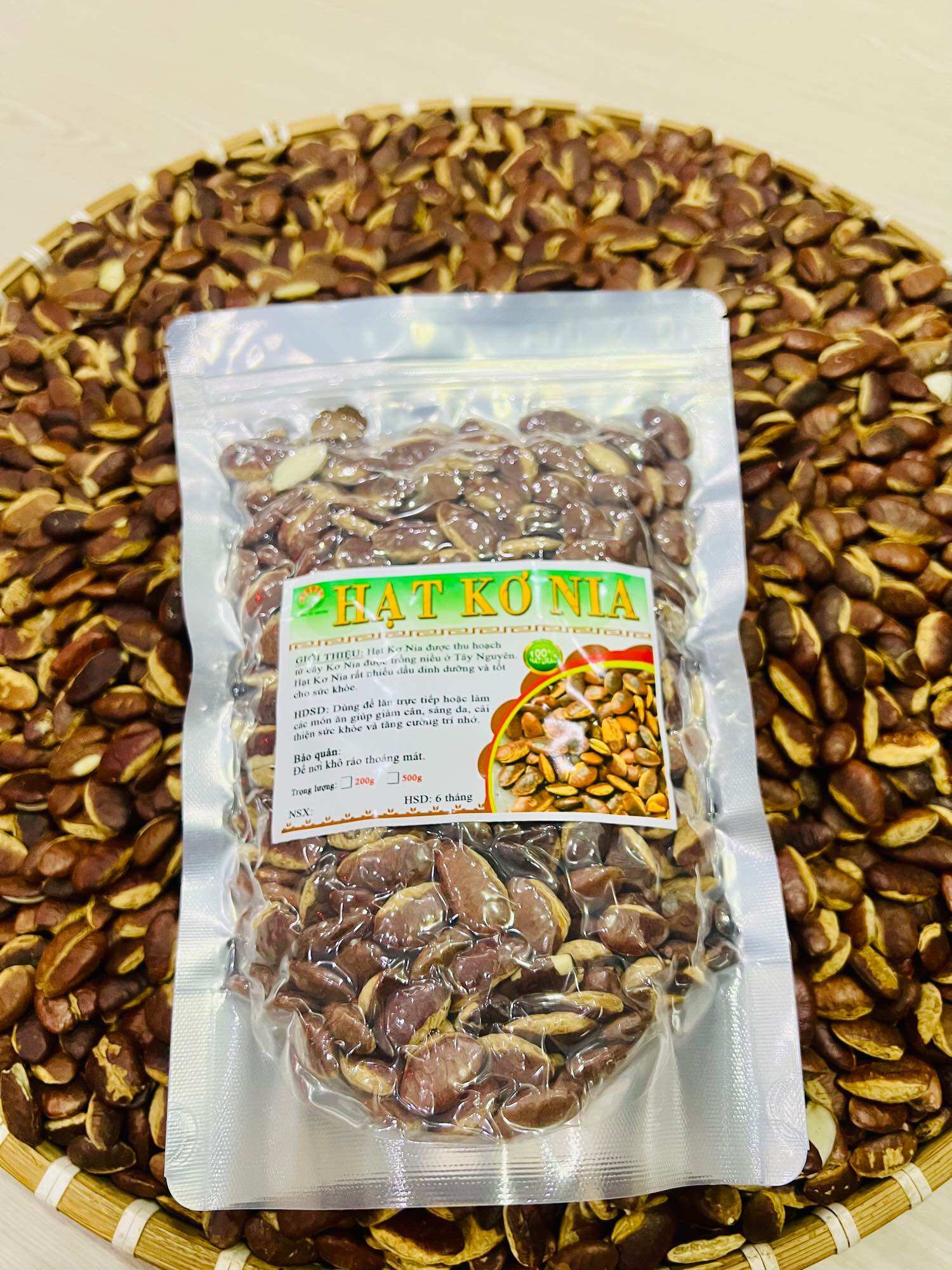 Hạt ko nia - đặc sản vùng tây nguyên việt nam.