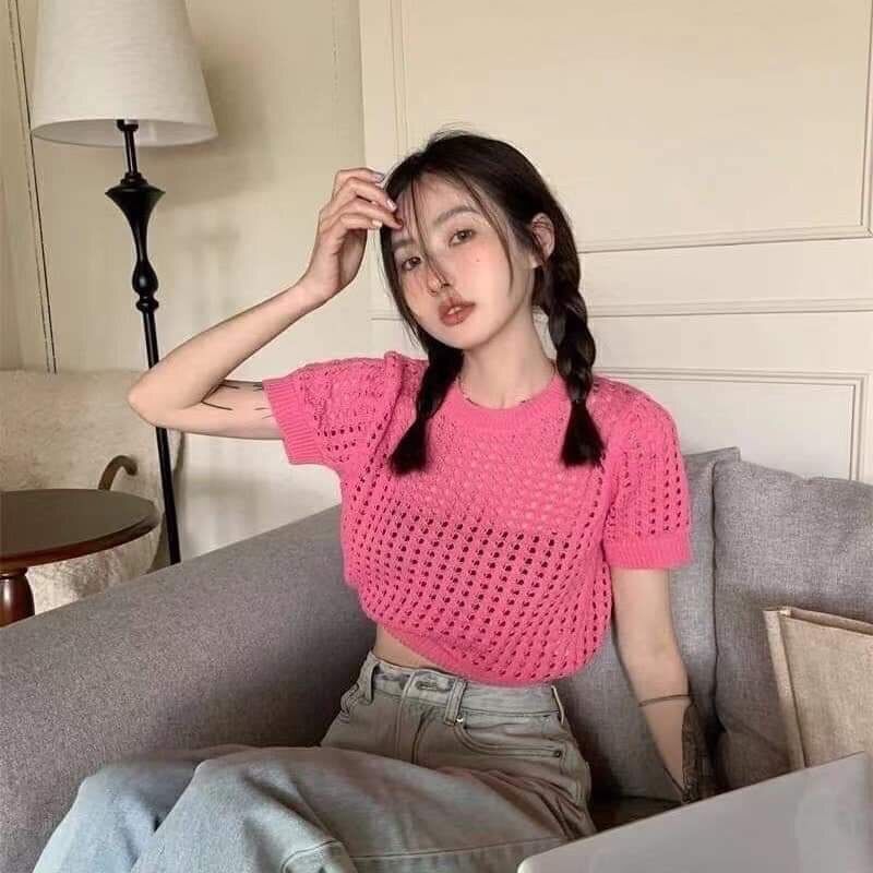 Áo len mongtoghi lỗ cộc tay cổ tròn trơn dáng croptop cho nữ