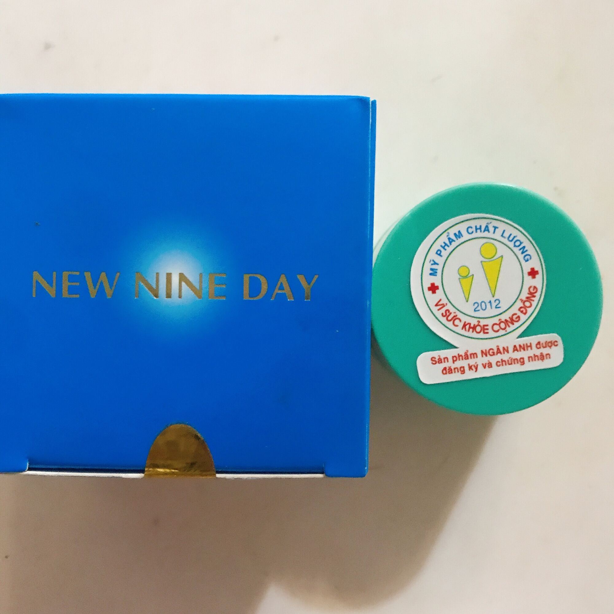 Kem New Nine Day Dưỡng Trắng Da Chống Nắng