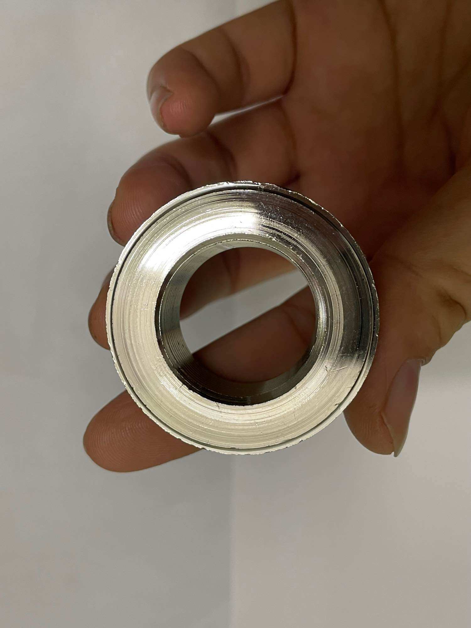 Ốc tán lồng máy giặt inox phi 38