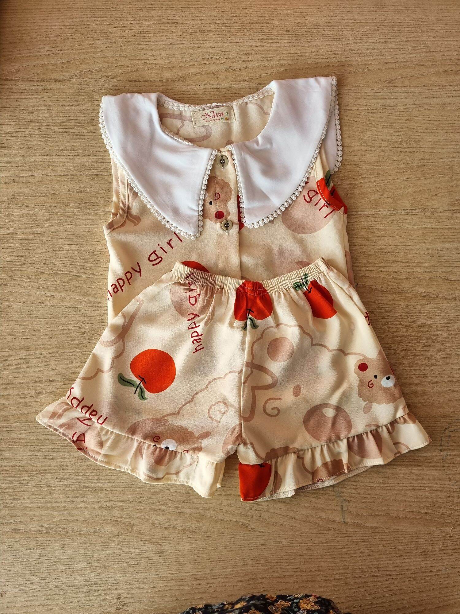 BG21-  ĐỒ BỘ BÉ GÁI PIJAMA LỤA MANGO HỌA TIẾT TRÁI TÁO