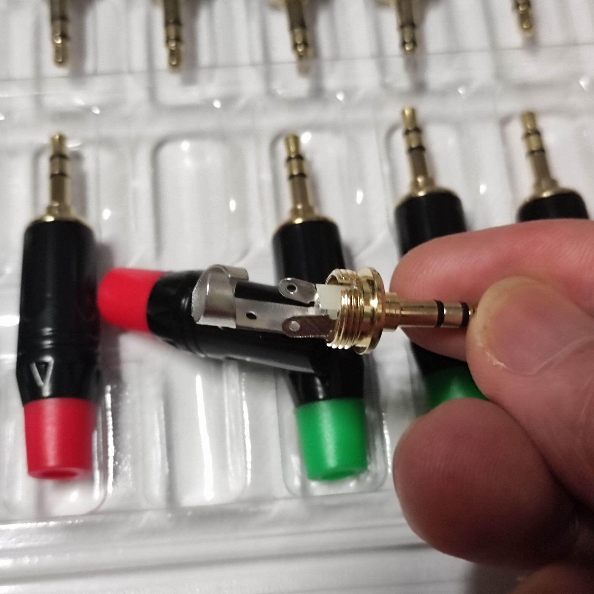 Jack hàn 3.5 3 chấu chuôi 6mm