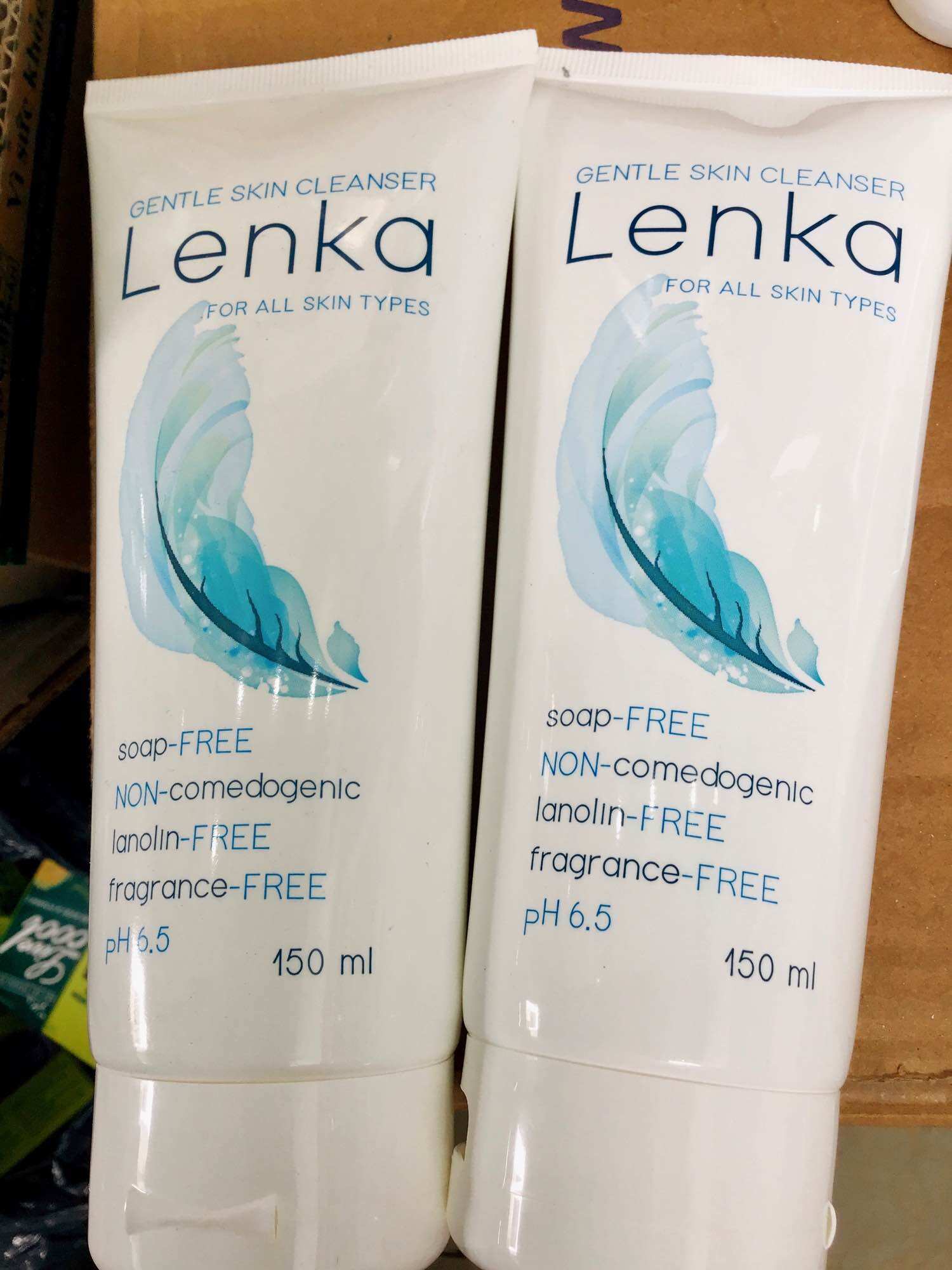 Sữa rửa mặt Lenka