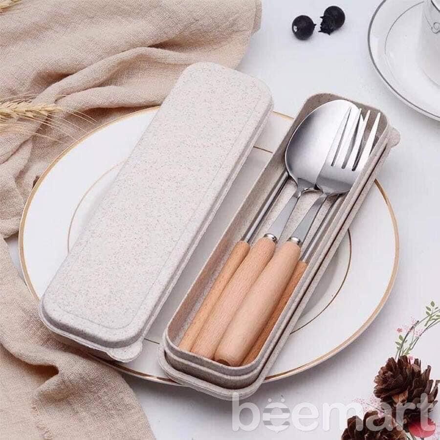 Bộ đũa thìa dĩa inox kèm hộp đựng