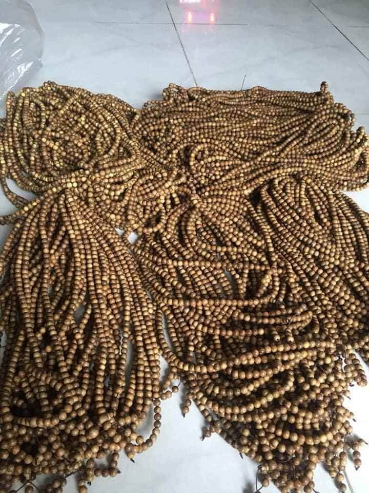 tràng 108 hạt gỗ trầm tốc