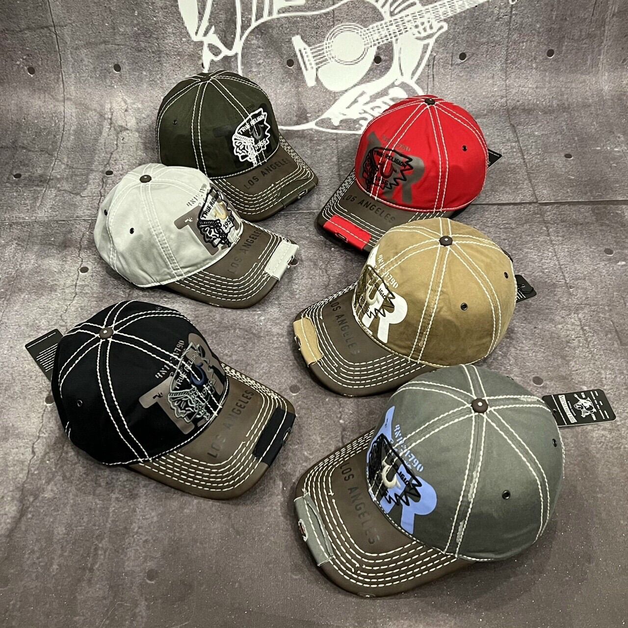 Nón kết/mũ lưỡi trai Truereligion ông địa