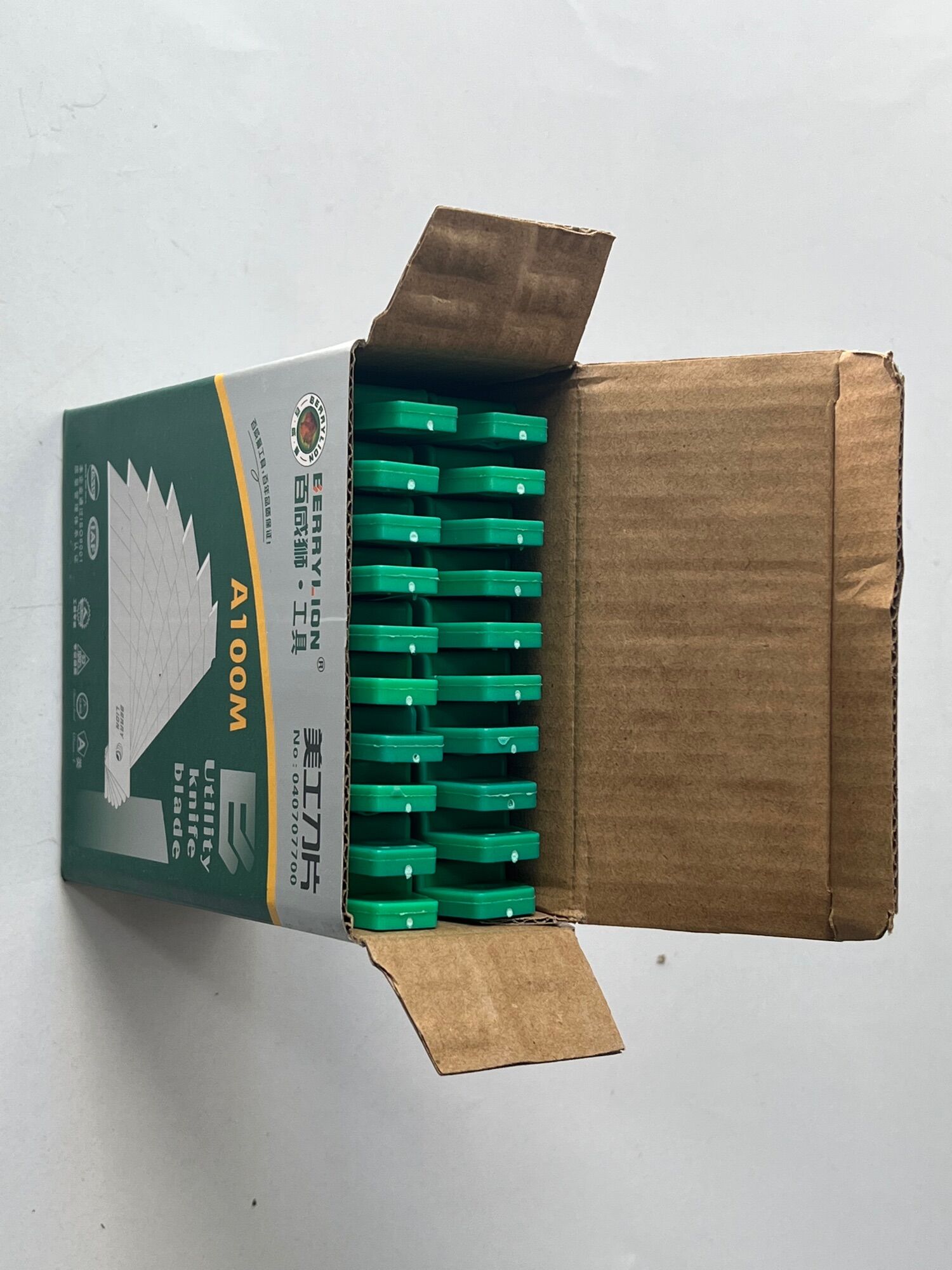 Lưỡi Dao Rọc Giấy ( 1 Vỉ Gồm 10 Lưỡi Dao )