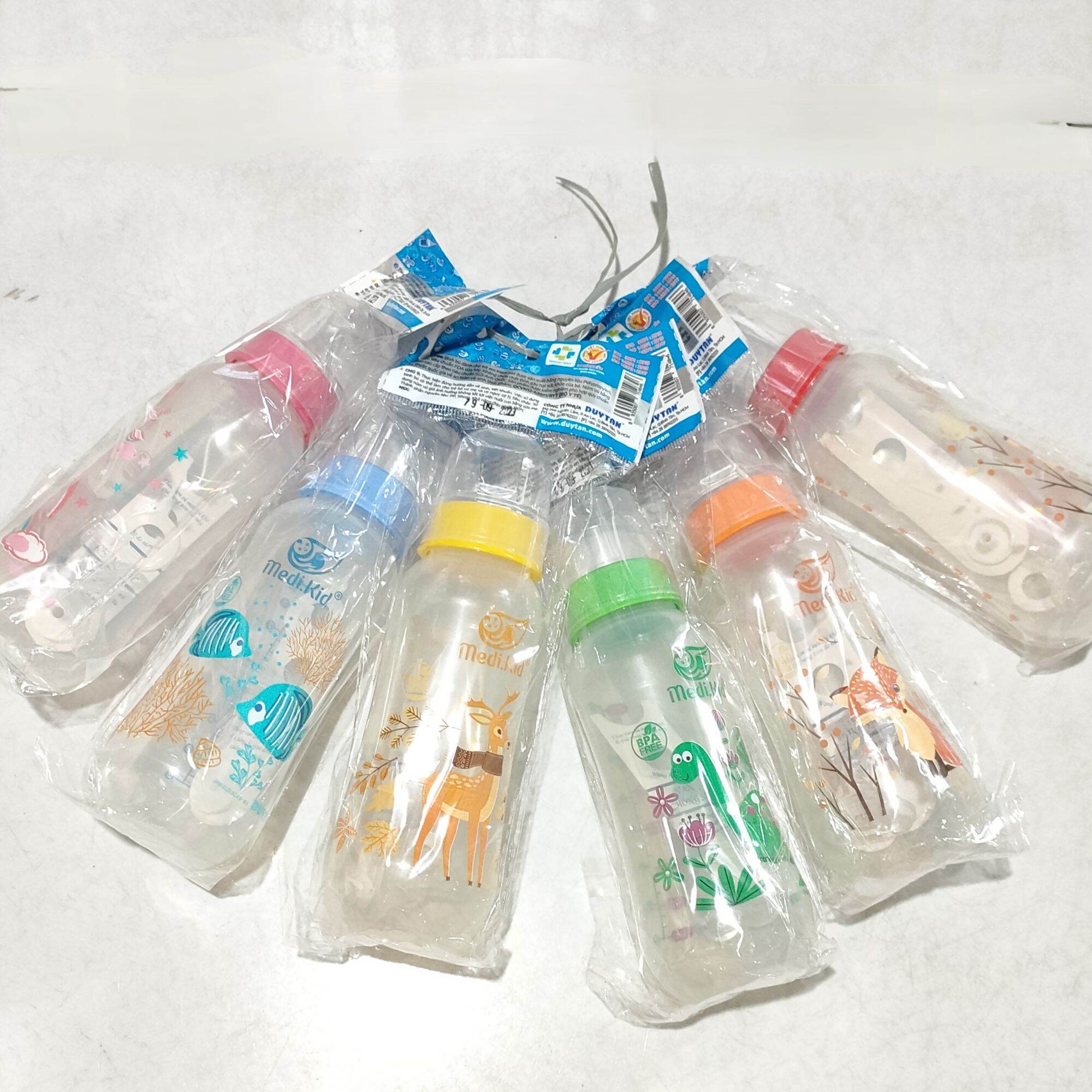 Medi Kids Milk Bottle 250ml (Random Color Delivery)