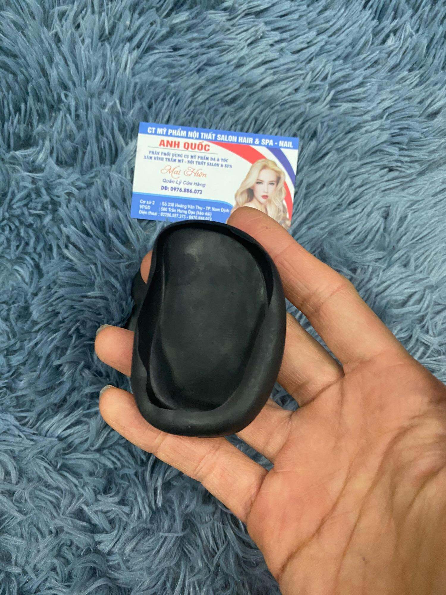 Chụp tai cao su nhuộm tóc