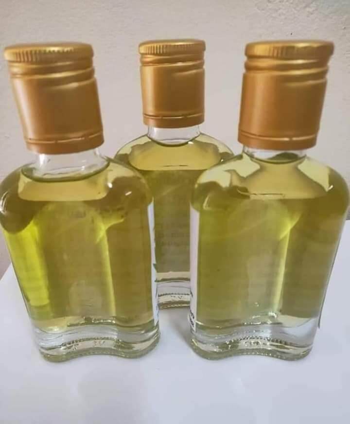 Tinh Dầu Tràm Huế Chai 100ml