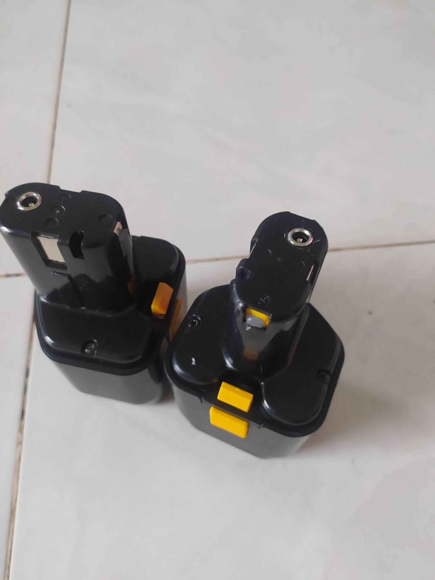 Pin Hitachi đứng 12v dung lượng 5000mah xả 50A
