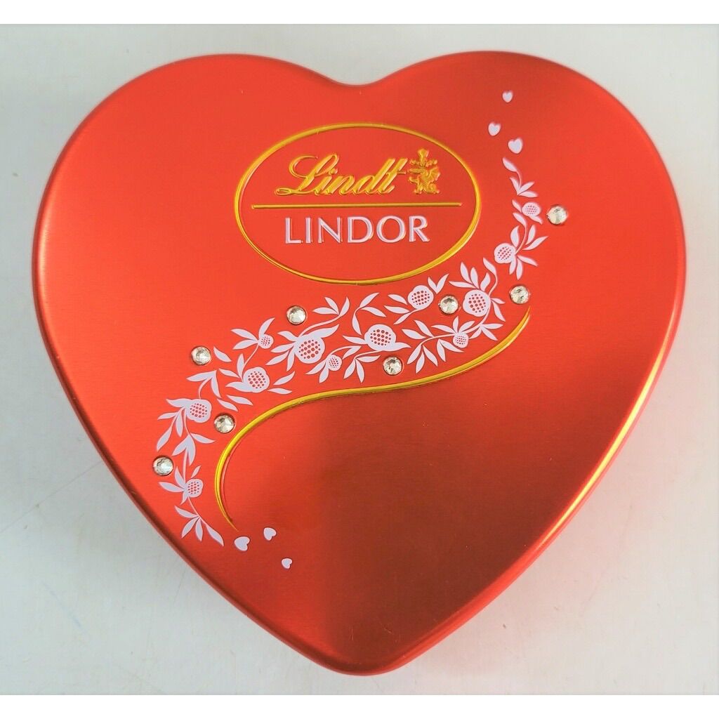 (Quà valentine) Hộp trái tim Socola Lindt Lindor 96g