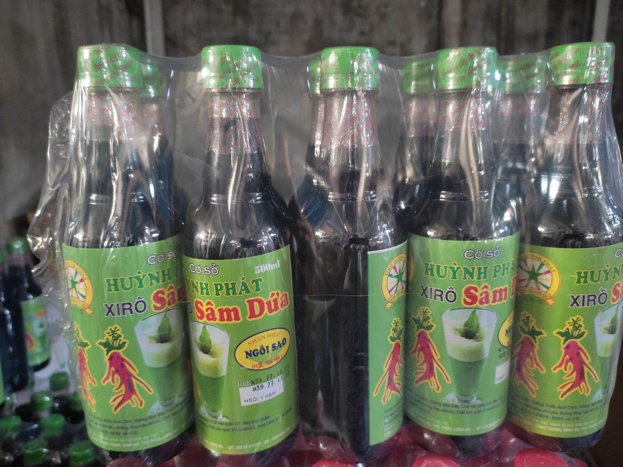 Siro sâm dứa Huỳnh Phát chai 500ml