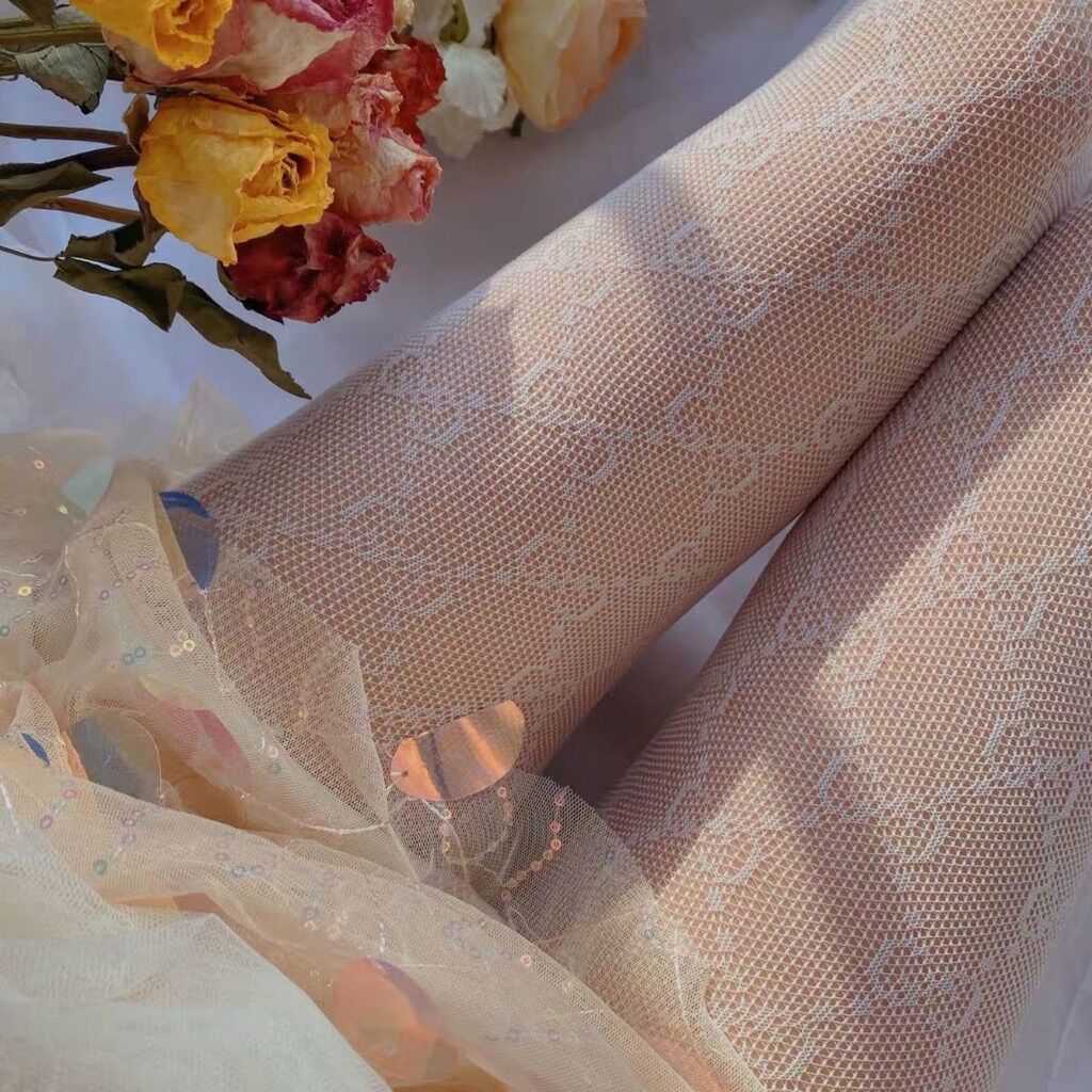 Tất gucci to nhỏ