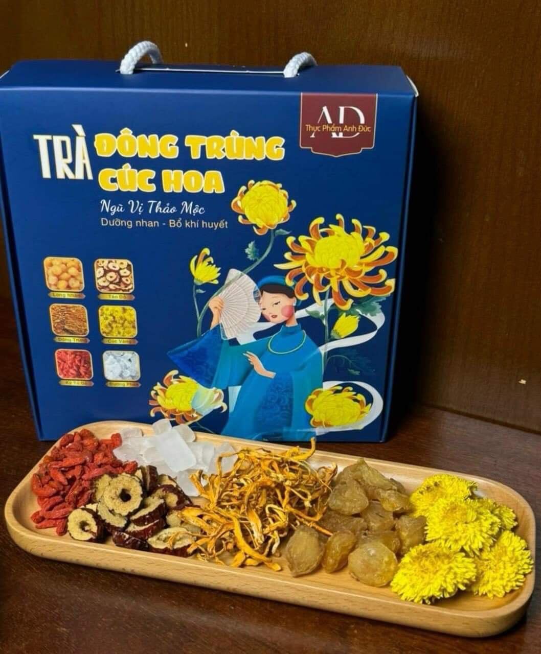 Trà đông trùng cúc hoa