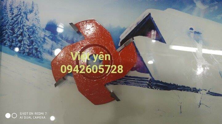 Lưỡi phay gỗ 4 cánh đường kính 9 phân 2 hợp kim 1 phân