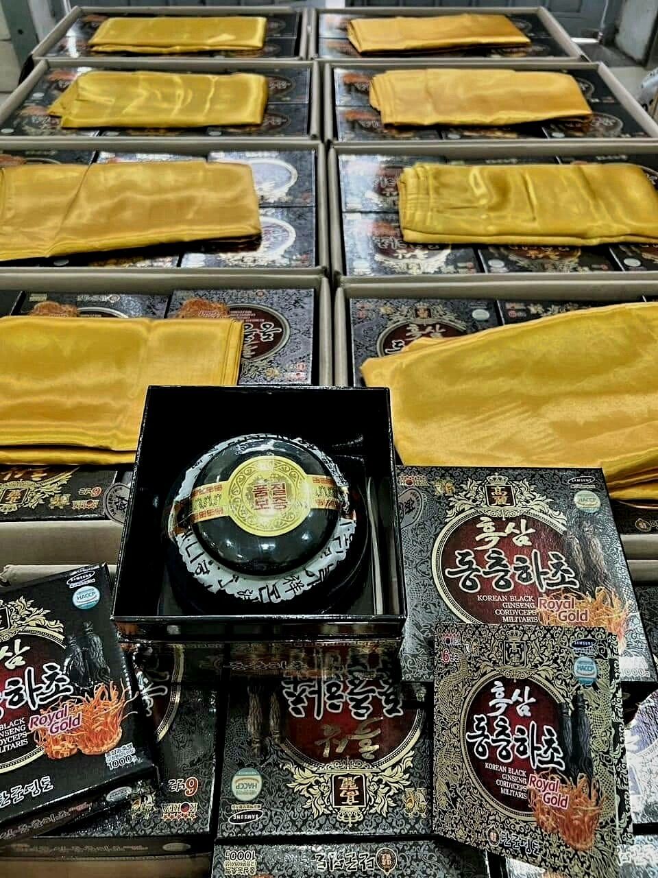 Cao hắc sâm đông trùng hạ thảo