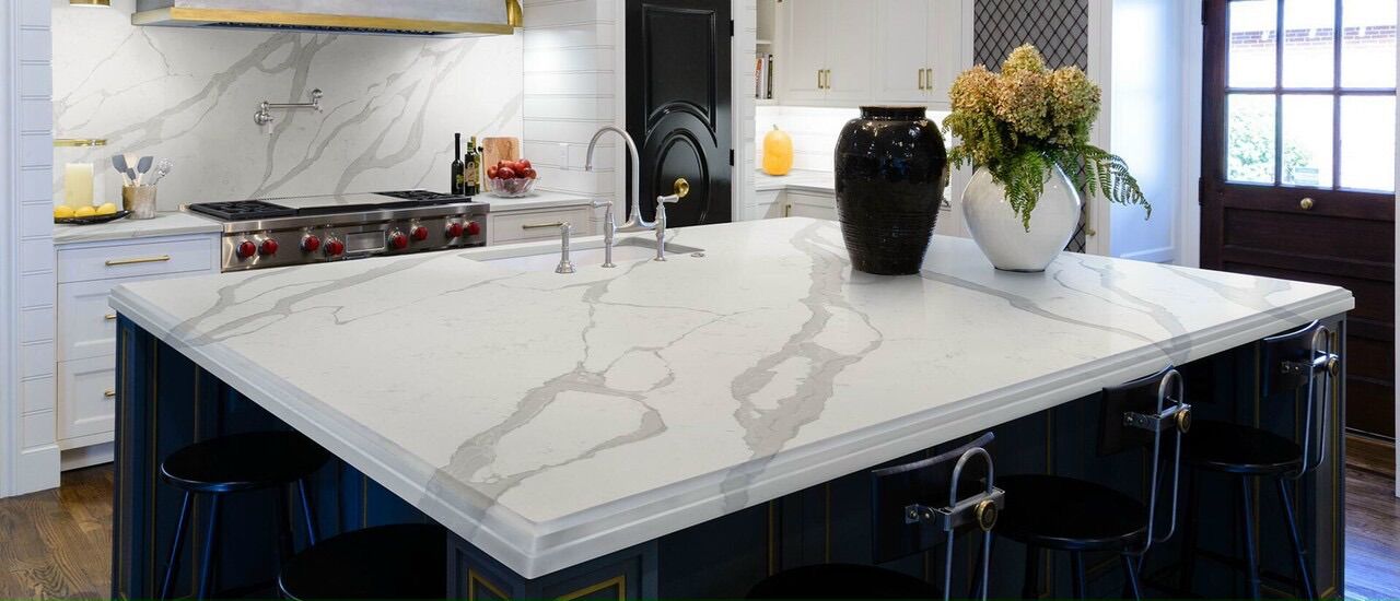 Bàn bếp đá hoa cương cao cấp