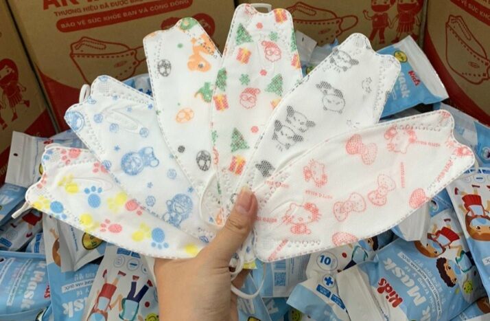 Khẩu trang kháng khuẩn em bé 4D
