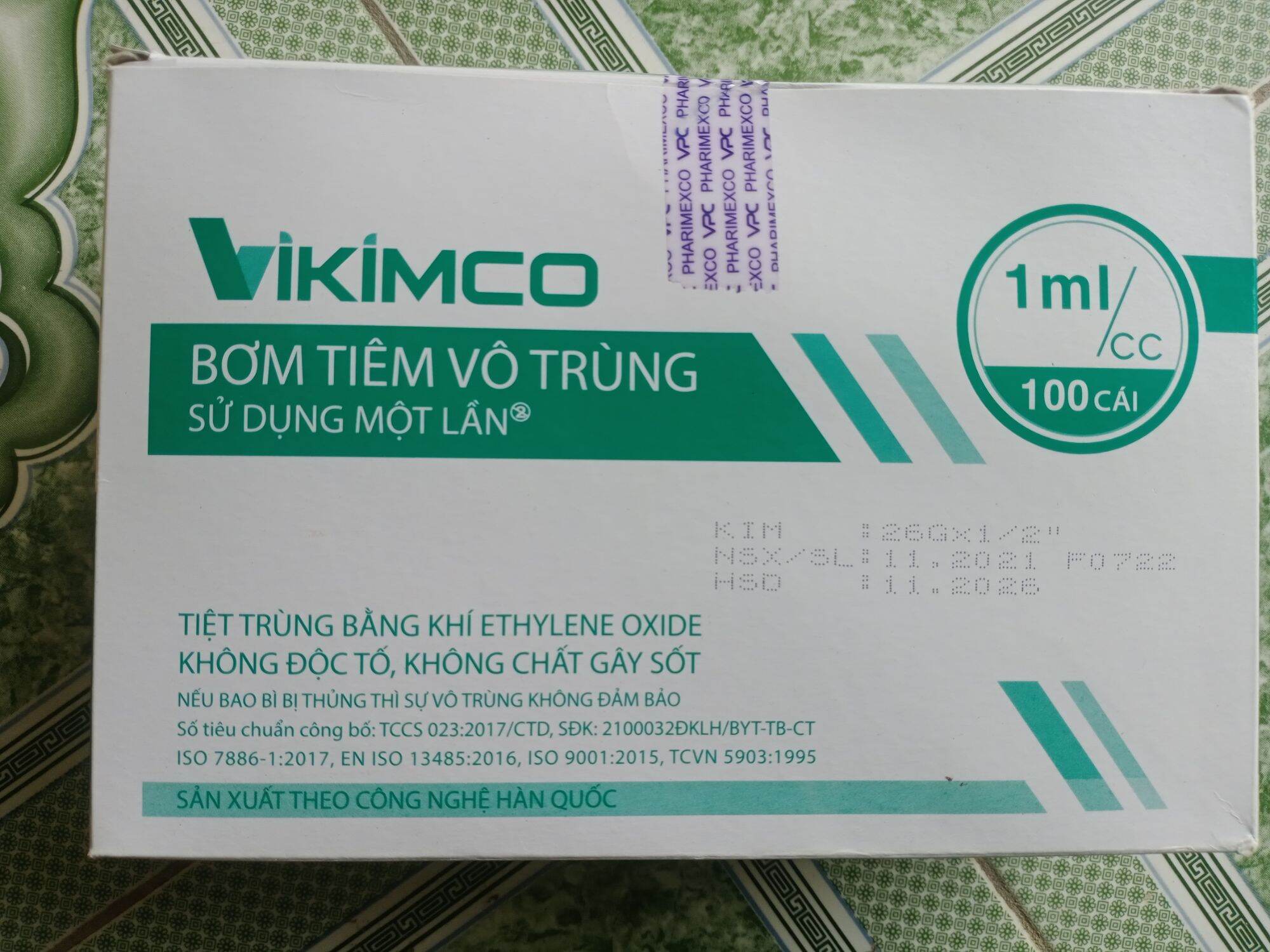 Hộp 100 cây bơm kim tiêm 1ml kim 26