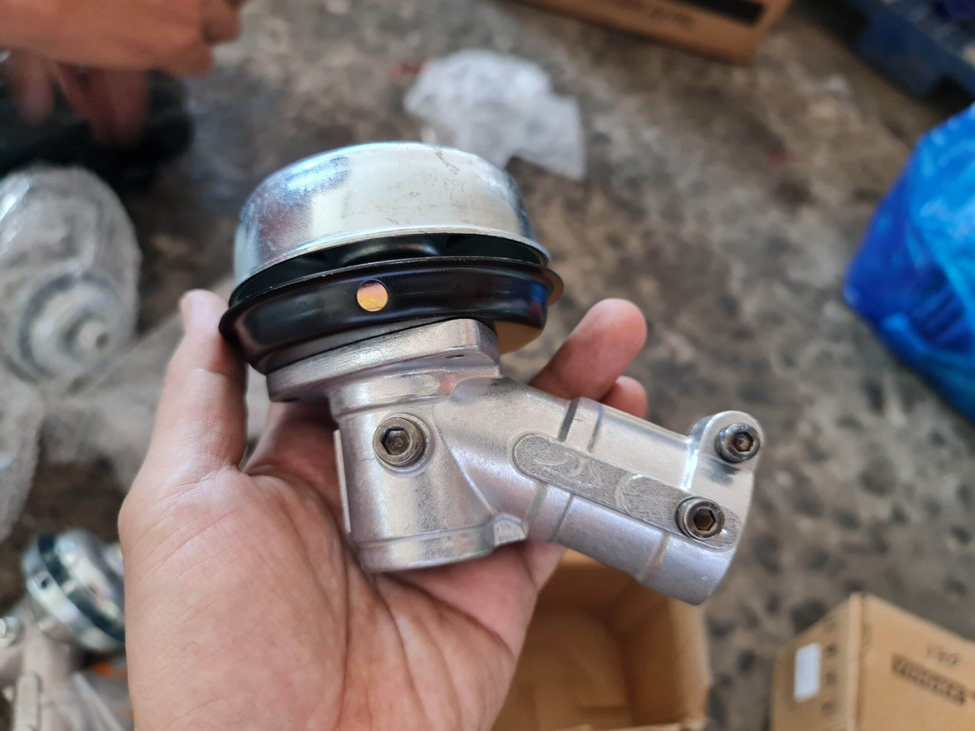 Đầu Bò Máy Cắt Cỏ ( Láp 28 - 9 Răng ) Hàng YingKe