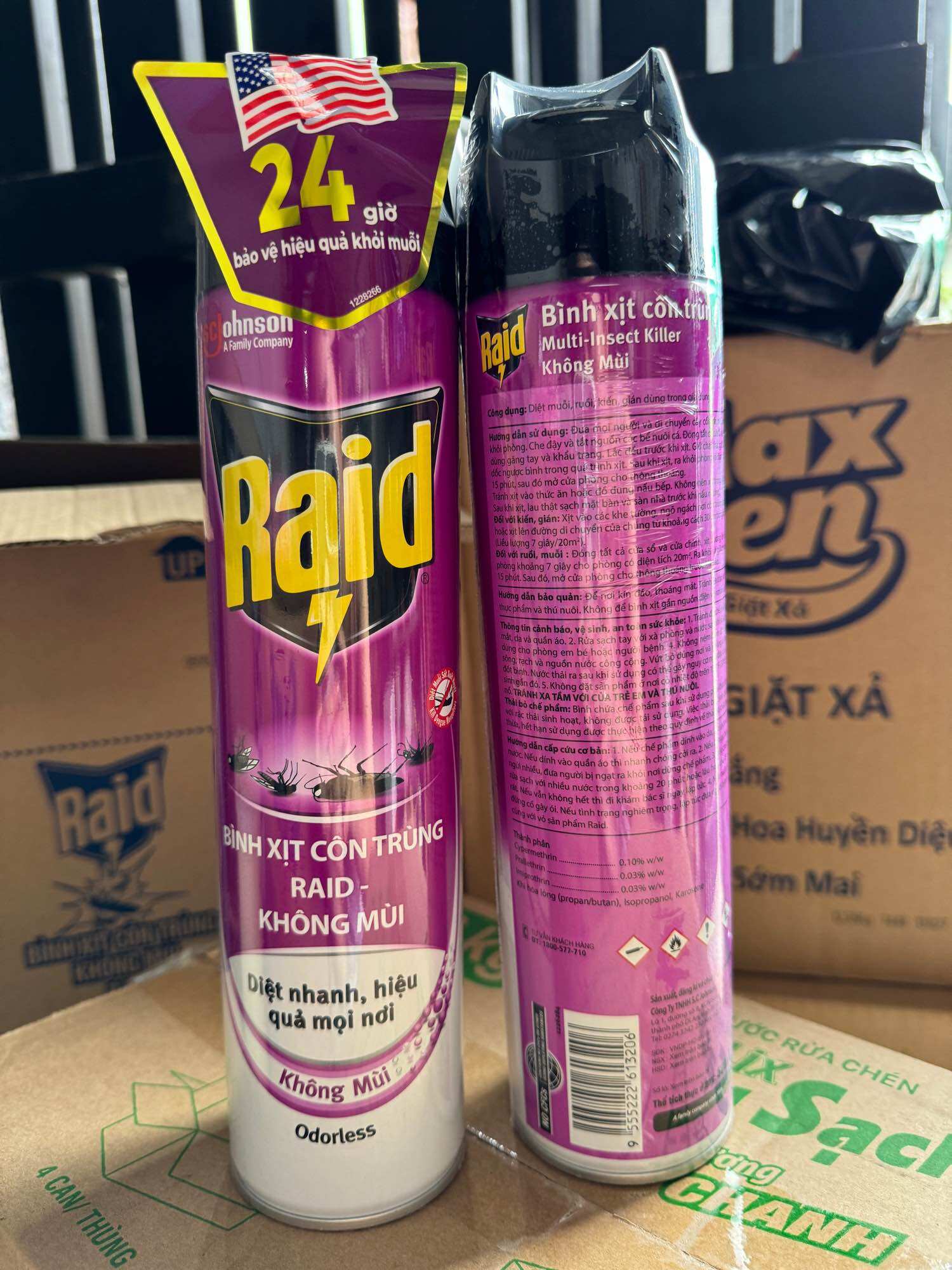 Bình xịt côn trùng Raid Không Mùi 520ml
