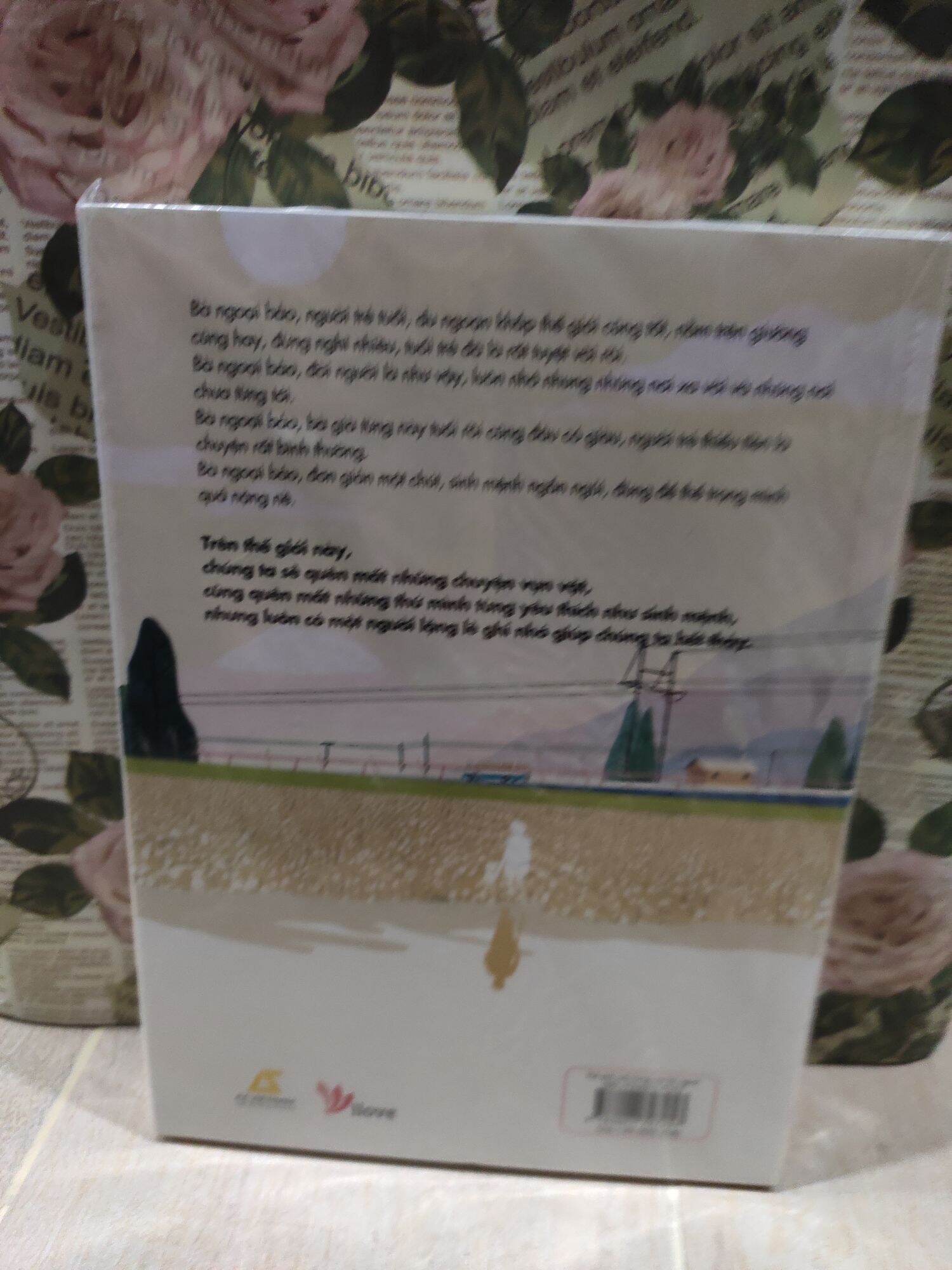 thế giới anh hùng của bà ngoại