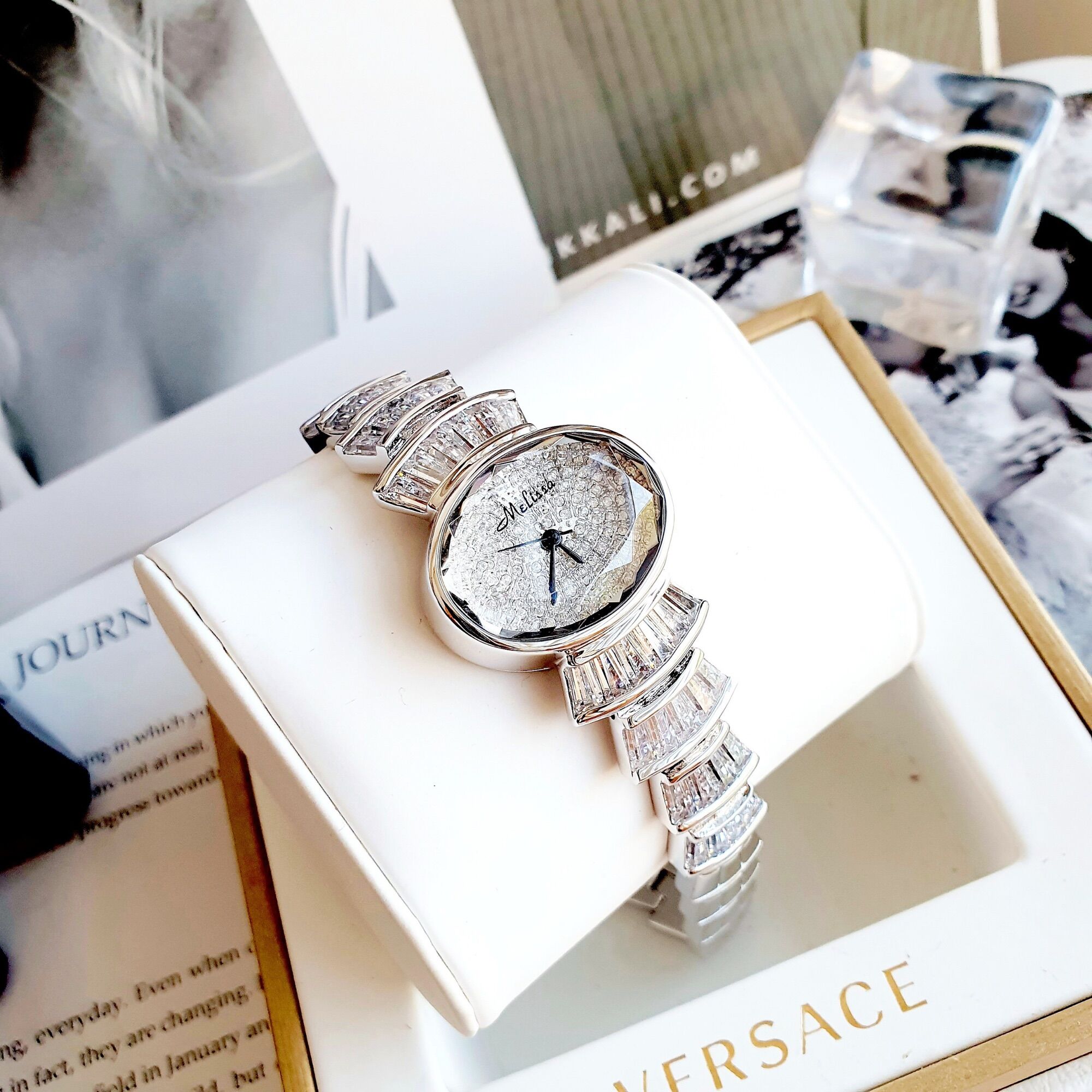 Đồng Hồ Nữ Melissa