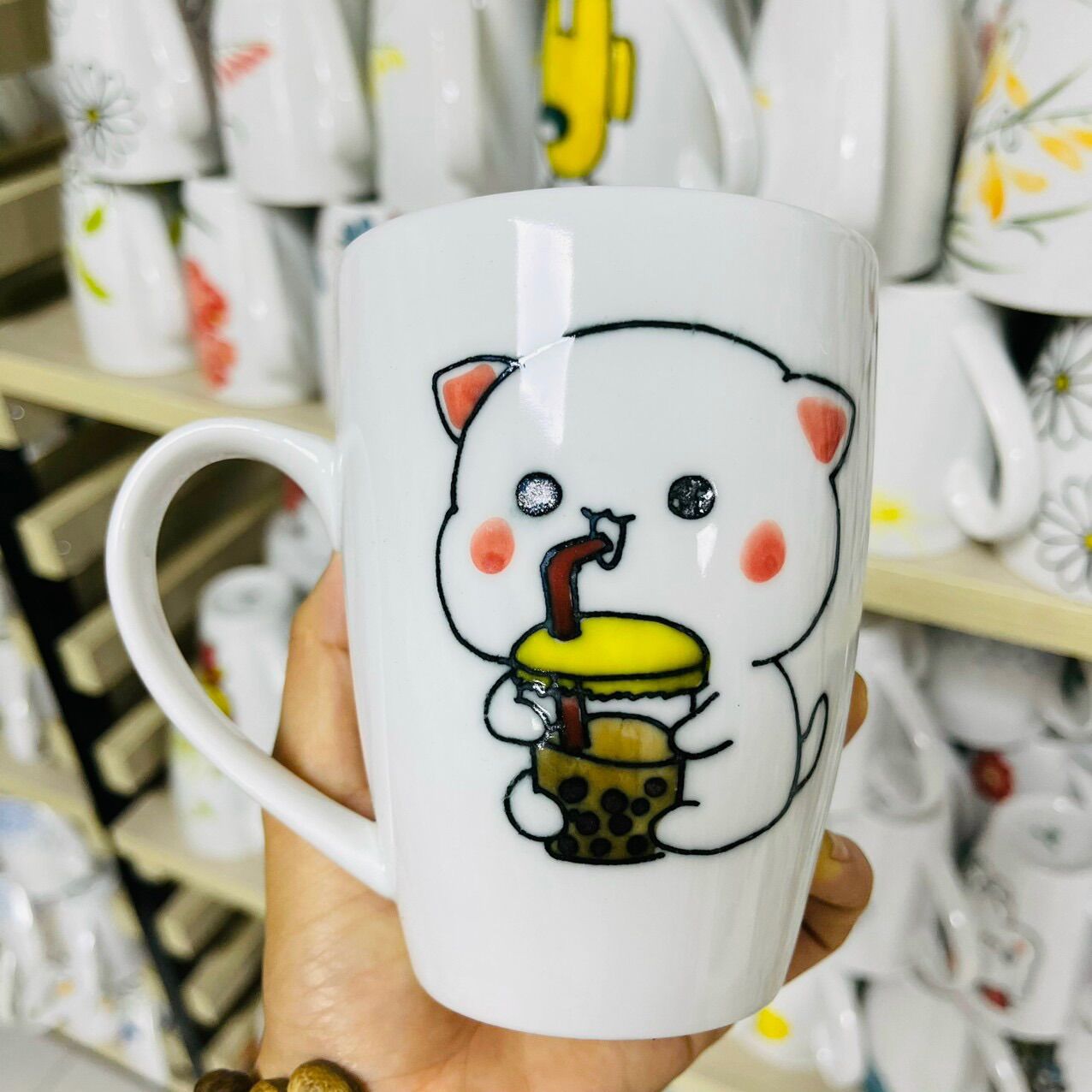 Ly- cốc uống nước. Gốm sứ Bát Tràng.