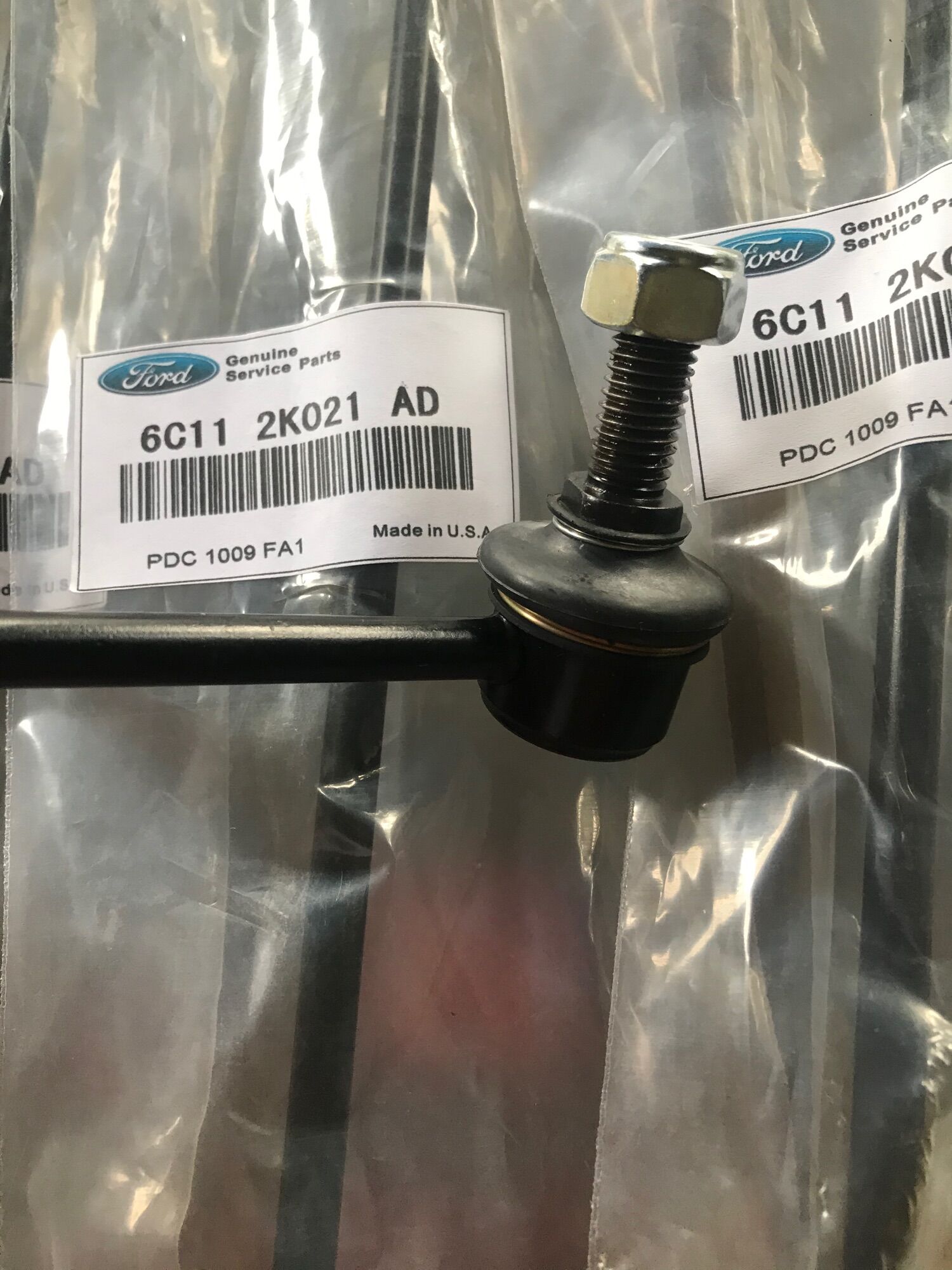 [HCM]Rotuyn Cân Bằng (Thanh Giằng) Trước Ford Transit