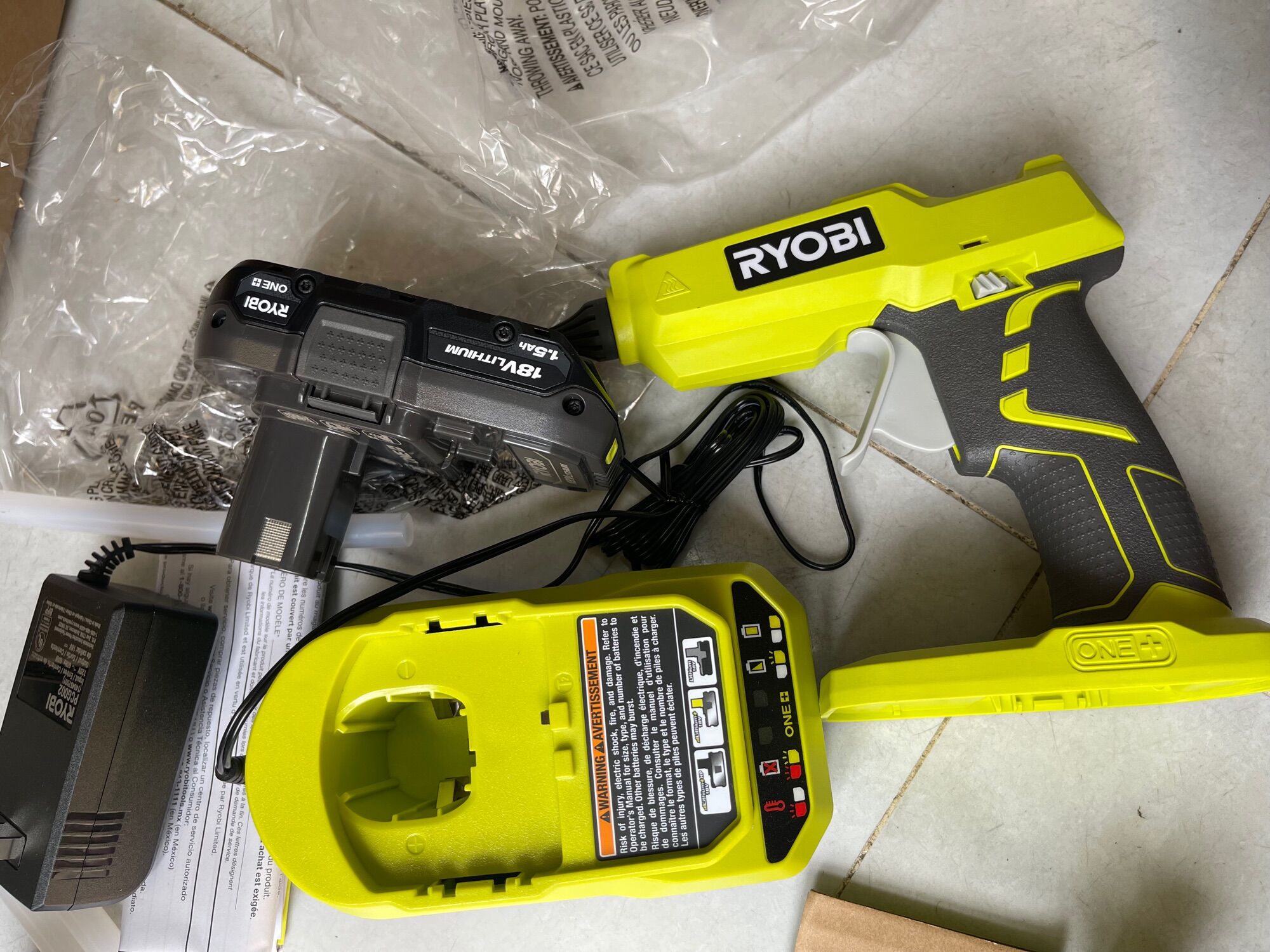 Keo nến Ryobi Mỹ về 18v