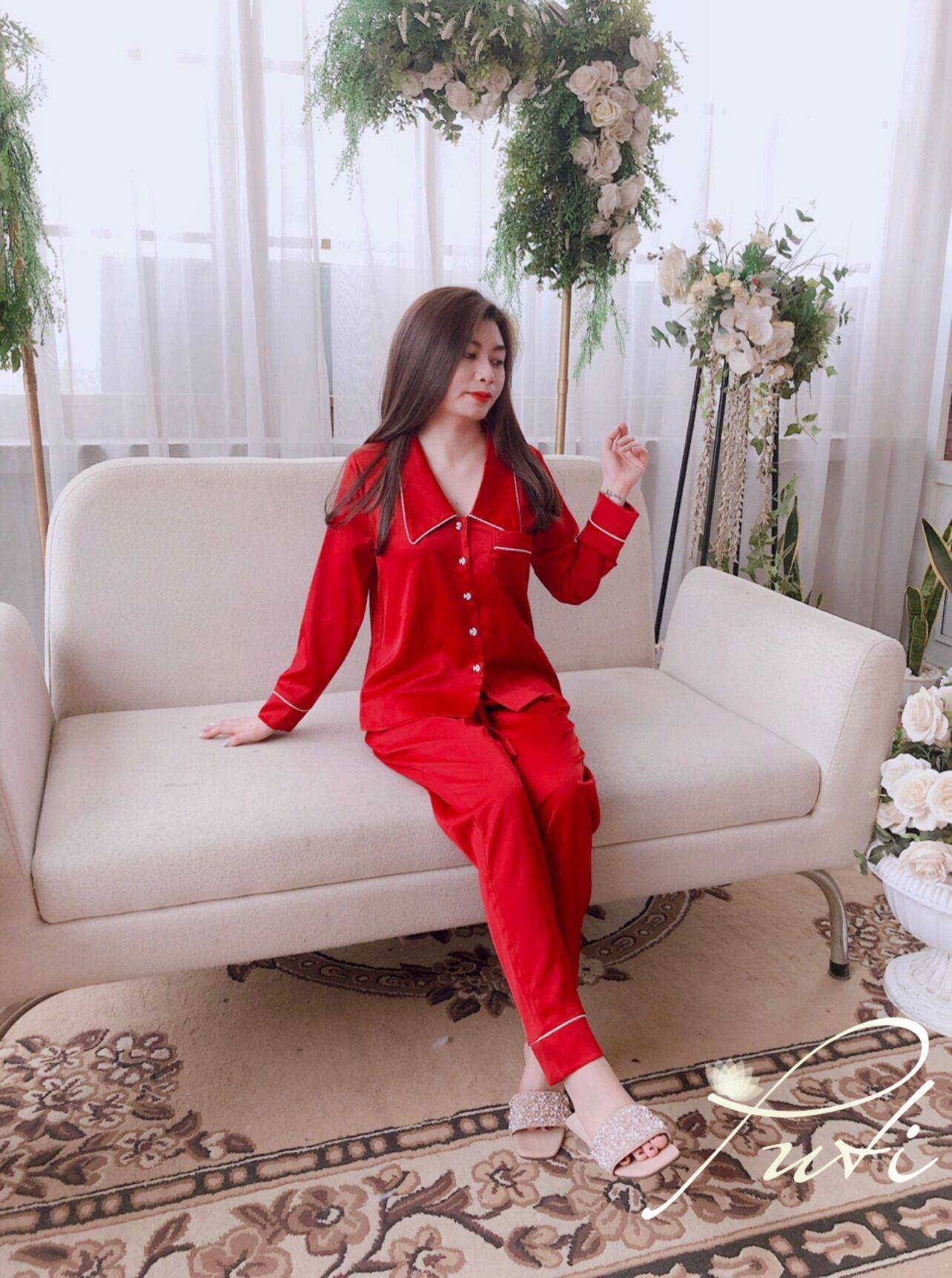 Bộ Đồ Lụa cao cấp không nhăn co Puti