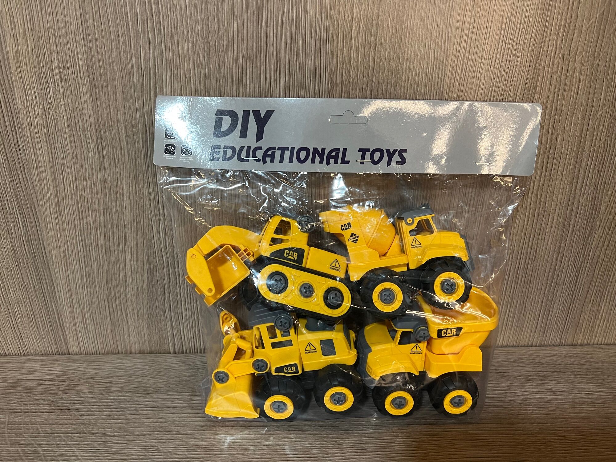 Set 4 xe công trình lắp ráp size lớn