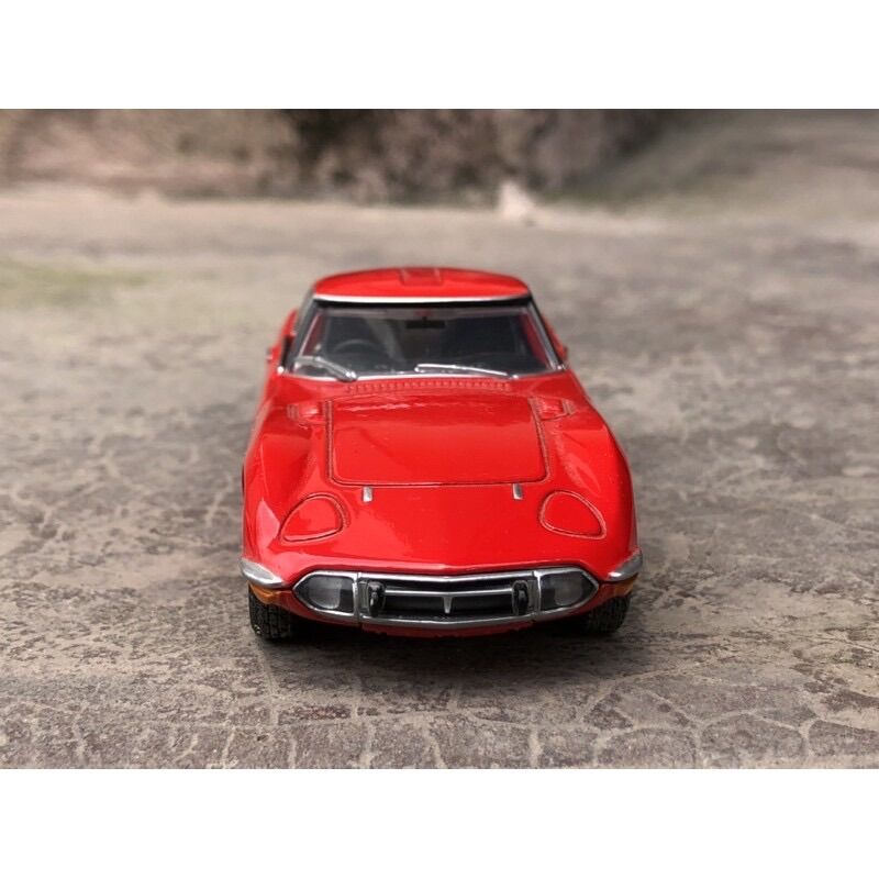 Xe Mô Hình TOMICA Toyota 2000GT 1:43