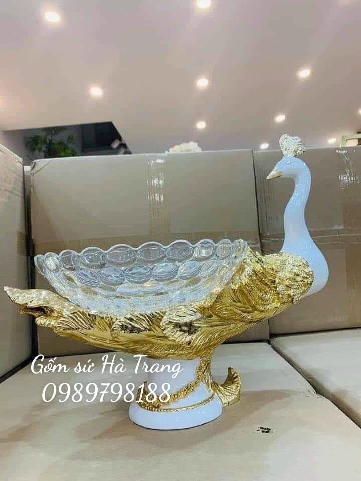 Chim công trang trí decor bày hoa quả cắm hoa