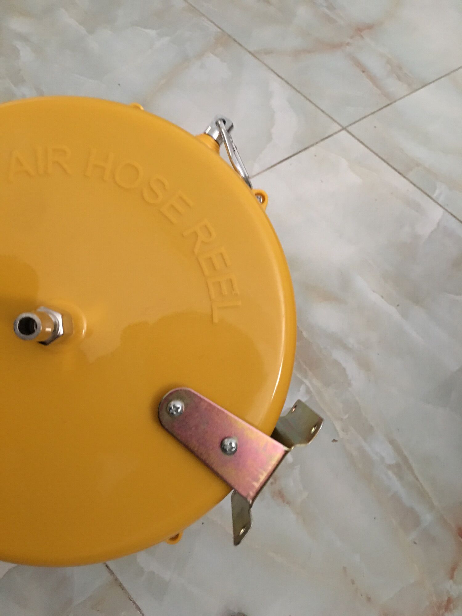Dây hơi tự rút phi 10. Chất liệu PU 9M