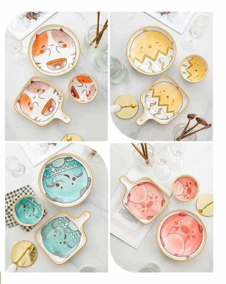 Set 3 món bát đĩa sứ cùng hoạ tiết như ảnh: heo , mèo , voi , gà