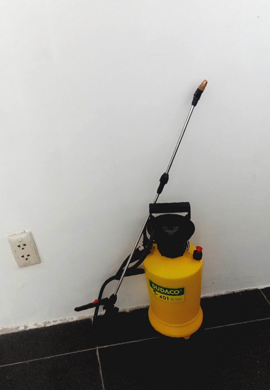 Bình Xịt Dudaco Dùng Tưới Cây 4L 2 Cần