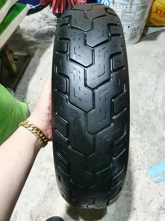 Vỏ Lốp xe lướt 150/80-16 vỏ không ruột cao cấp...