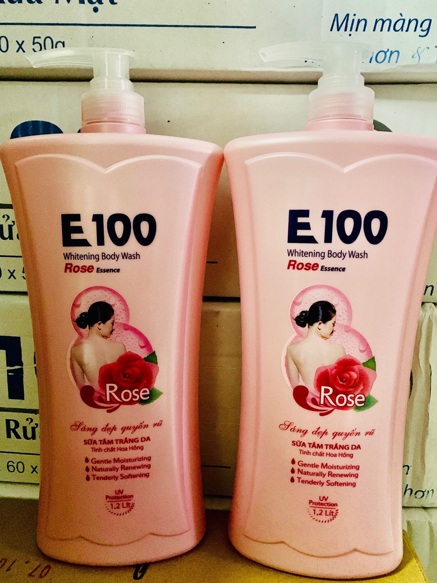 Sữa tắm trắng da tinh chất hoa hồng E100, 1200ml