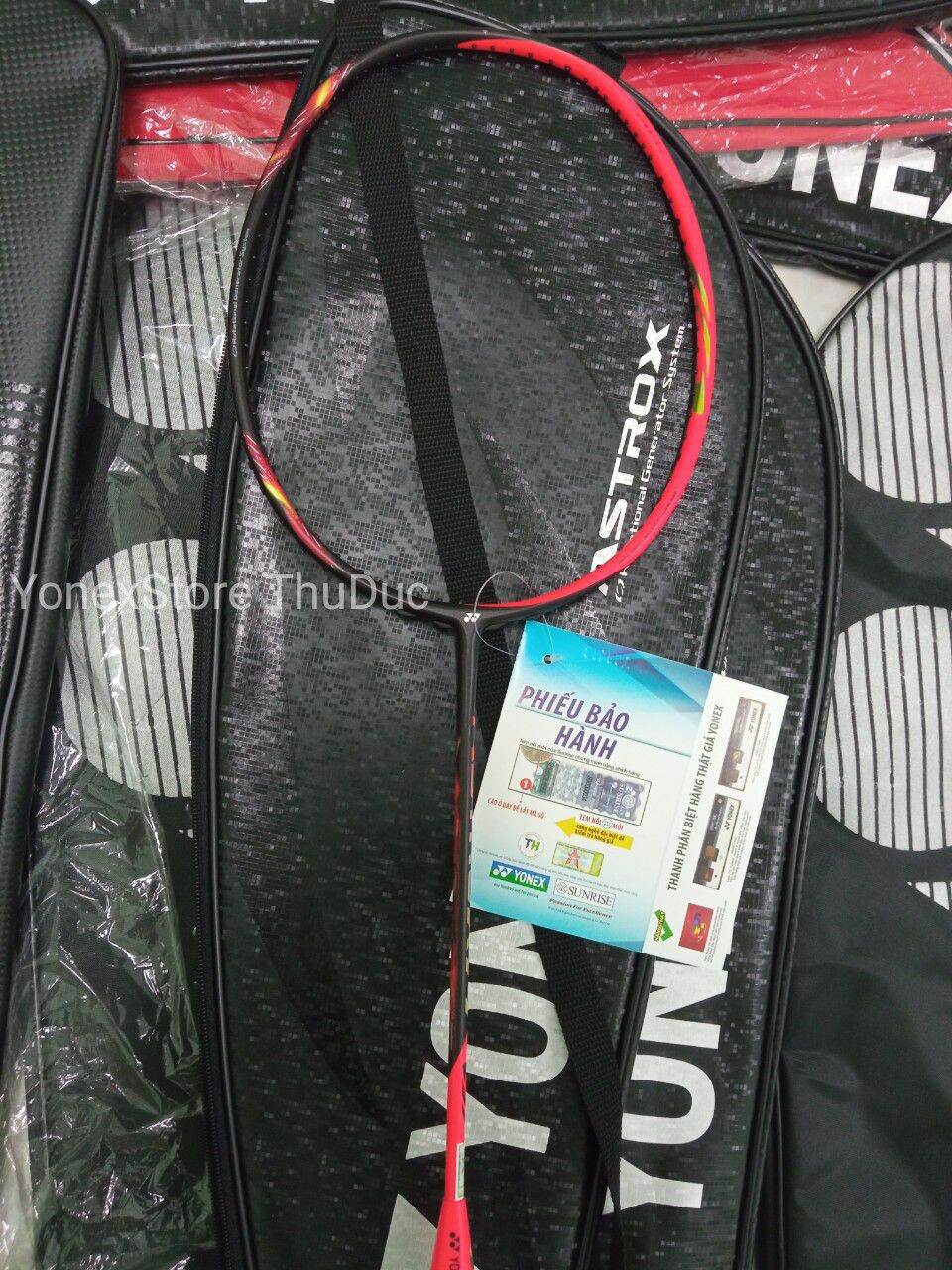 Vợt cầu lông yonex astrox 77 shine red