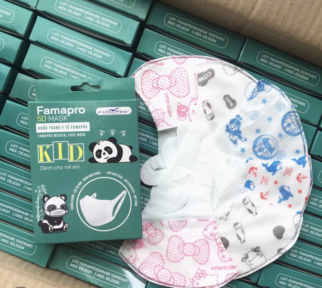 Hộp 10 cái khẩu trang 5d kids Famapro quai vải khẩu trang trẻ em Famapro