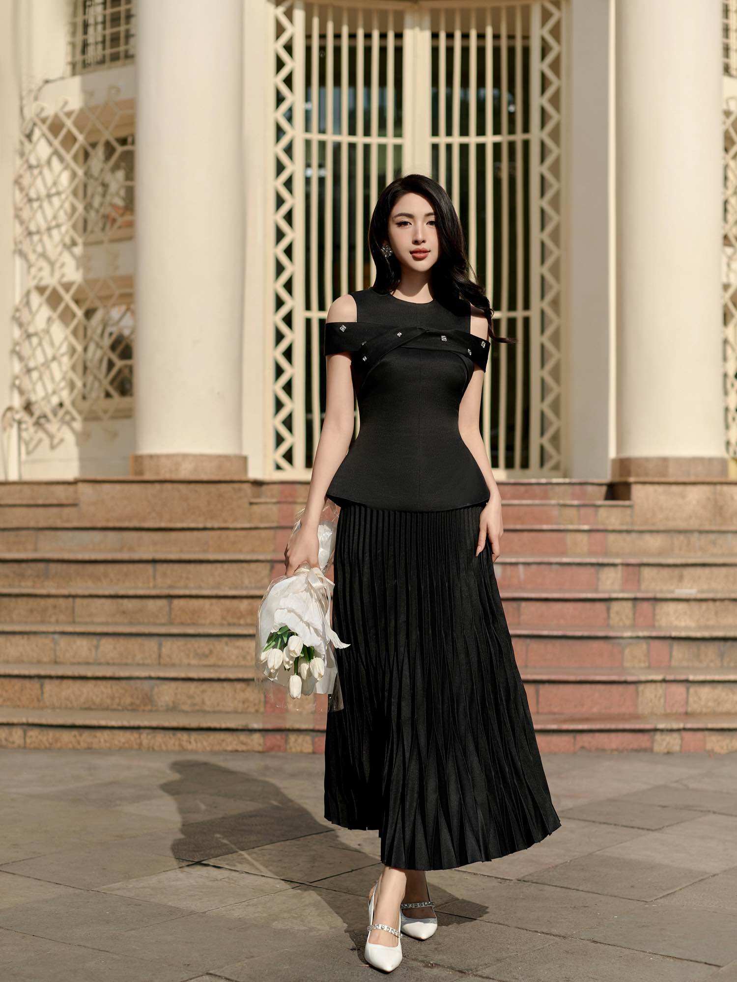 LAGOM - Chân váy dập ly chéo cách điệu (PANCY SKIRT)
