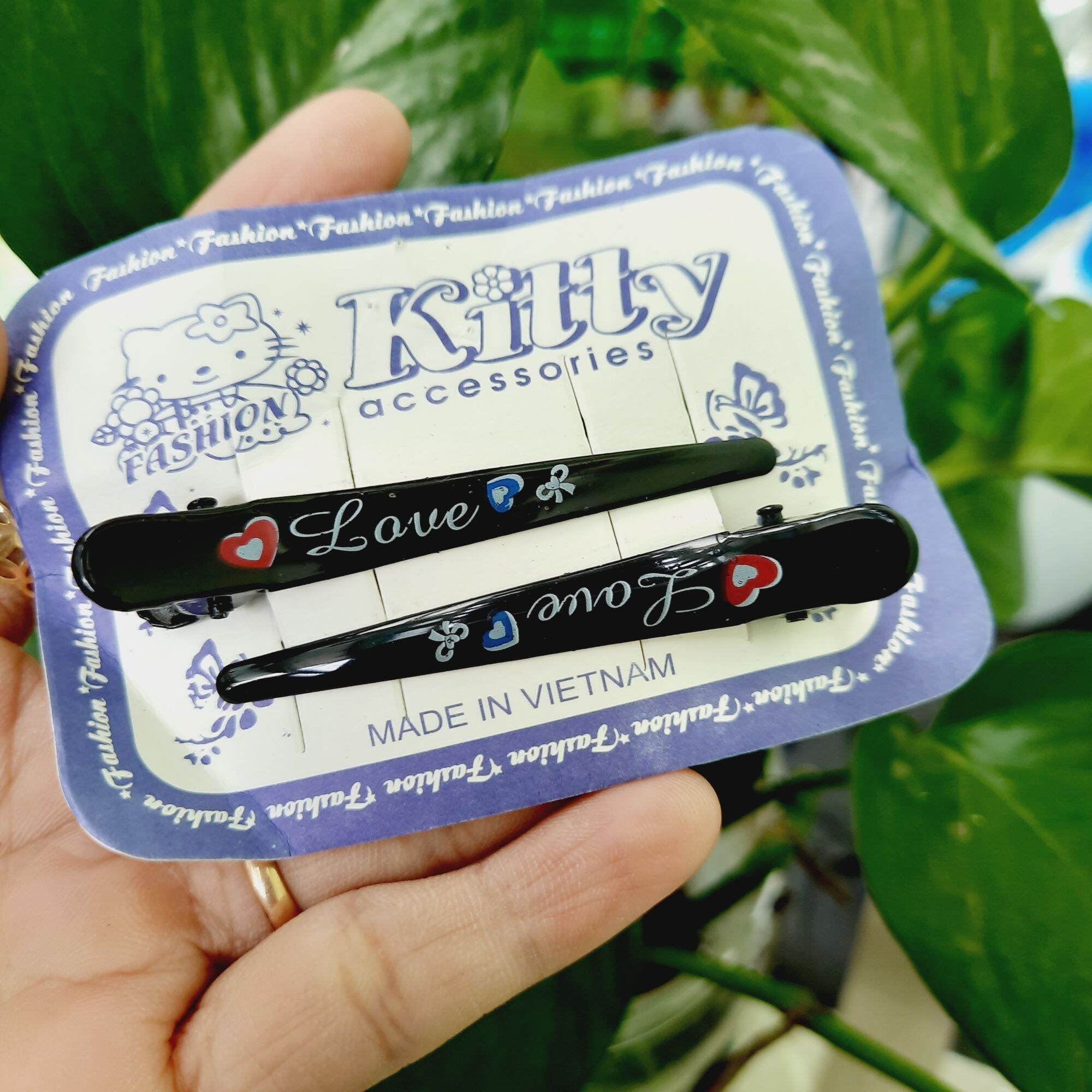 Một cặp kẹp tóc mỏ vịt kim loại love (6cm)