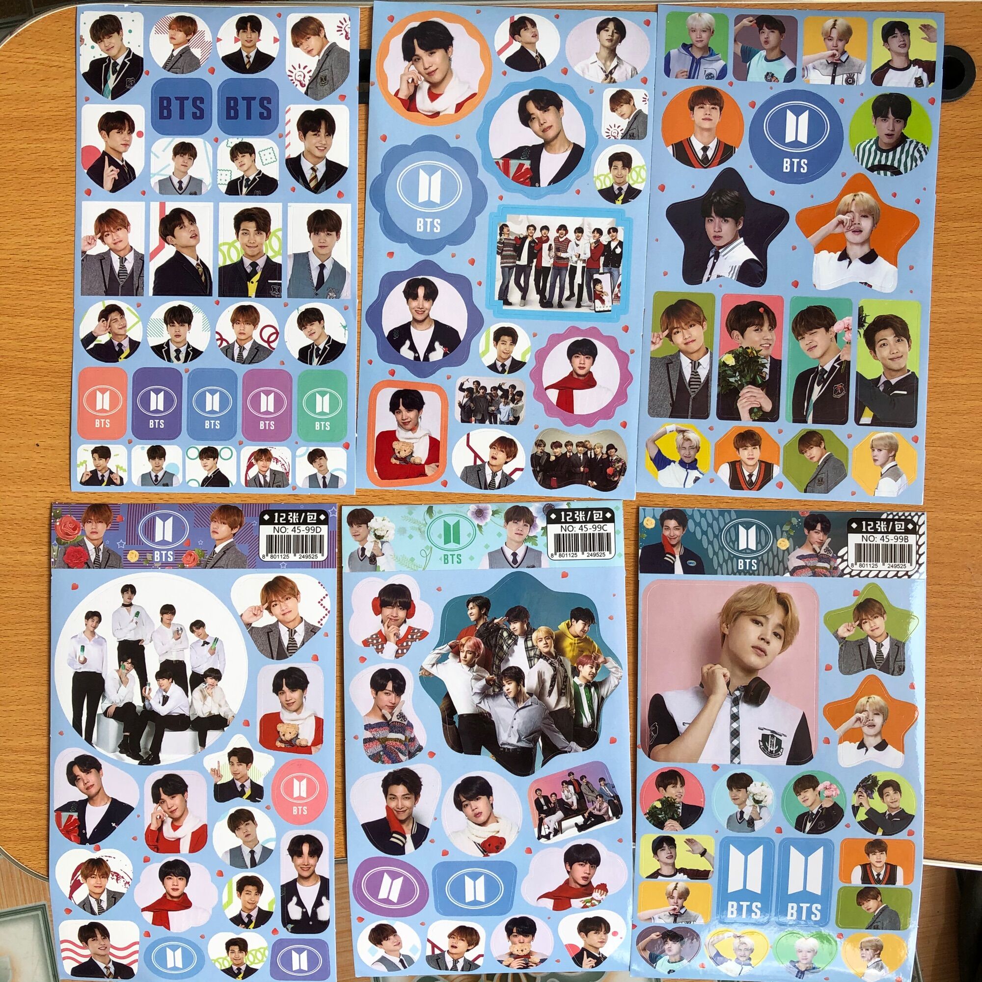 Hình dán BTS set 12 tấm