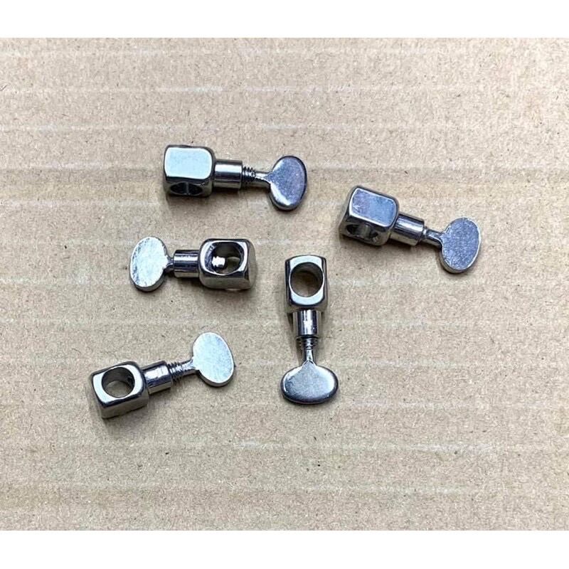 Ốc vặn kim máy may gia đình con bướm