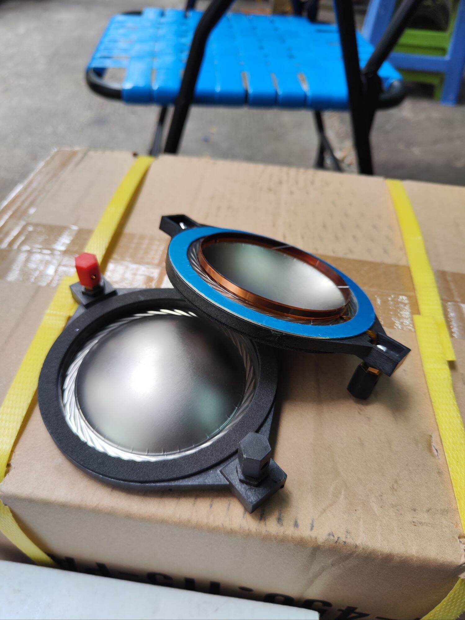 Coil loa chép 850 rcf dây dẹp 74mm